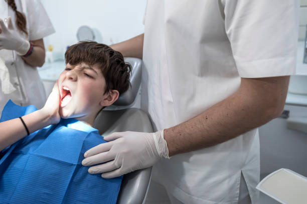 Best Weekend Emergency Dentist in Colona, IL